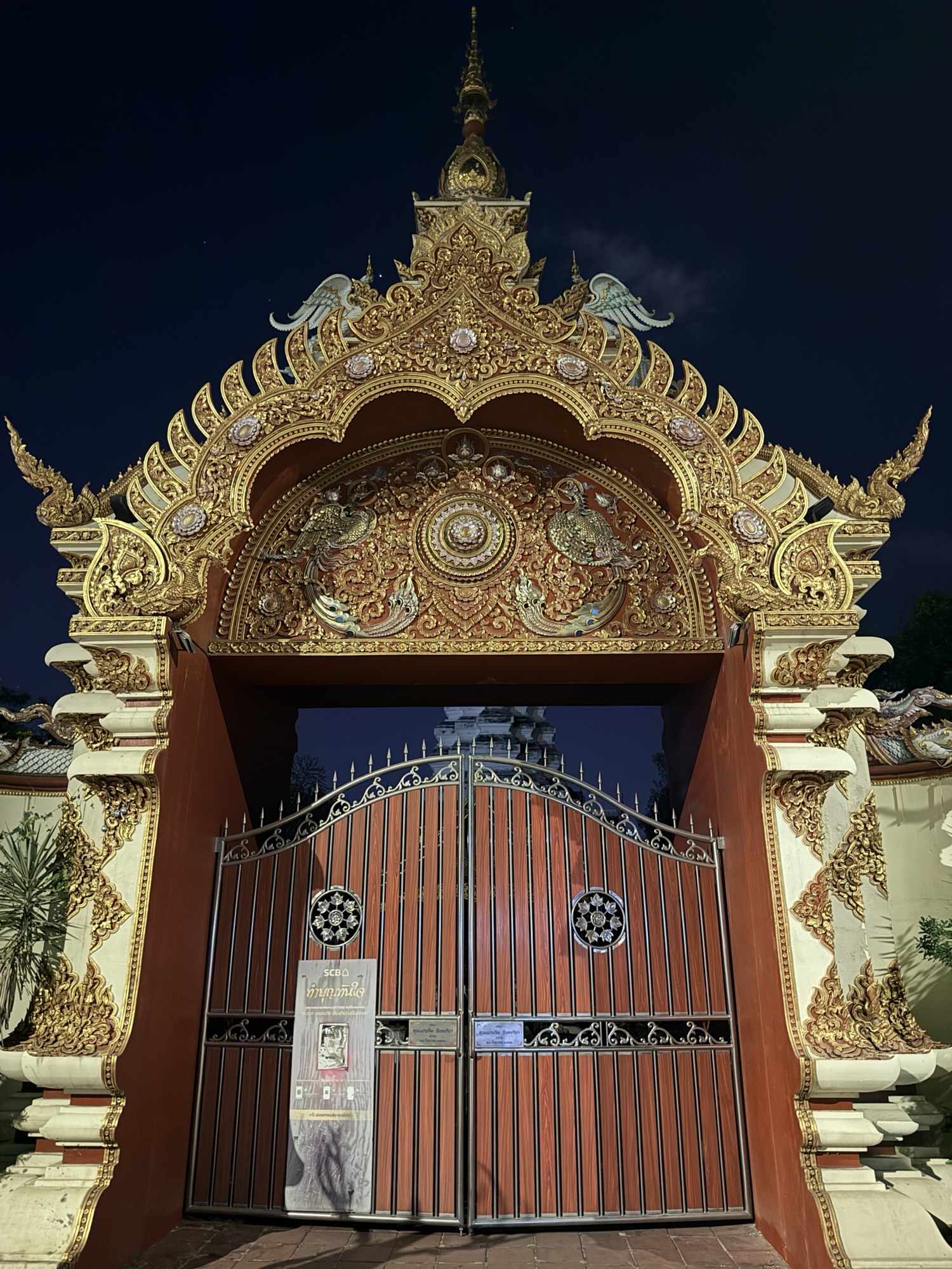 Whispers of the Lanna Kings: A Journey Through Wat Muen Toom’s Enchanted Gates